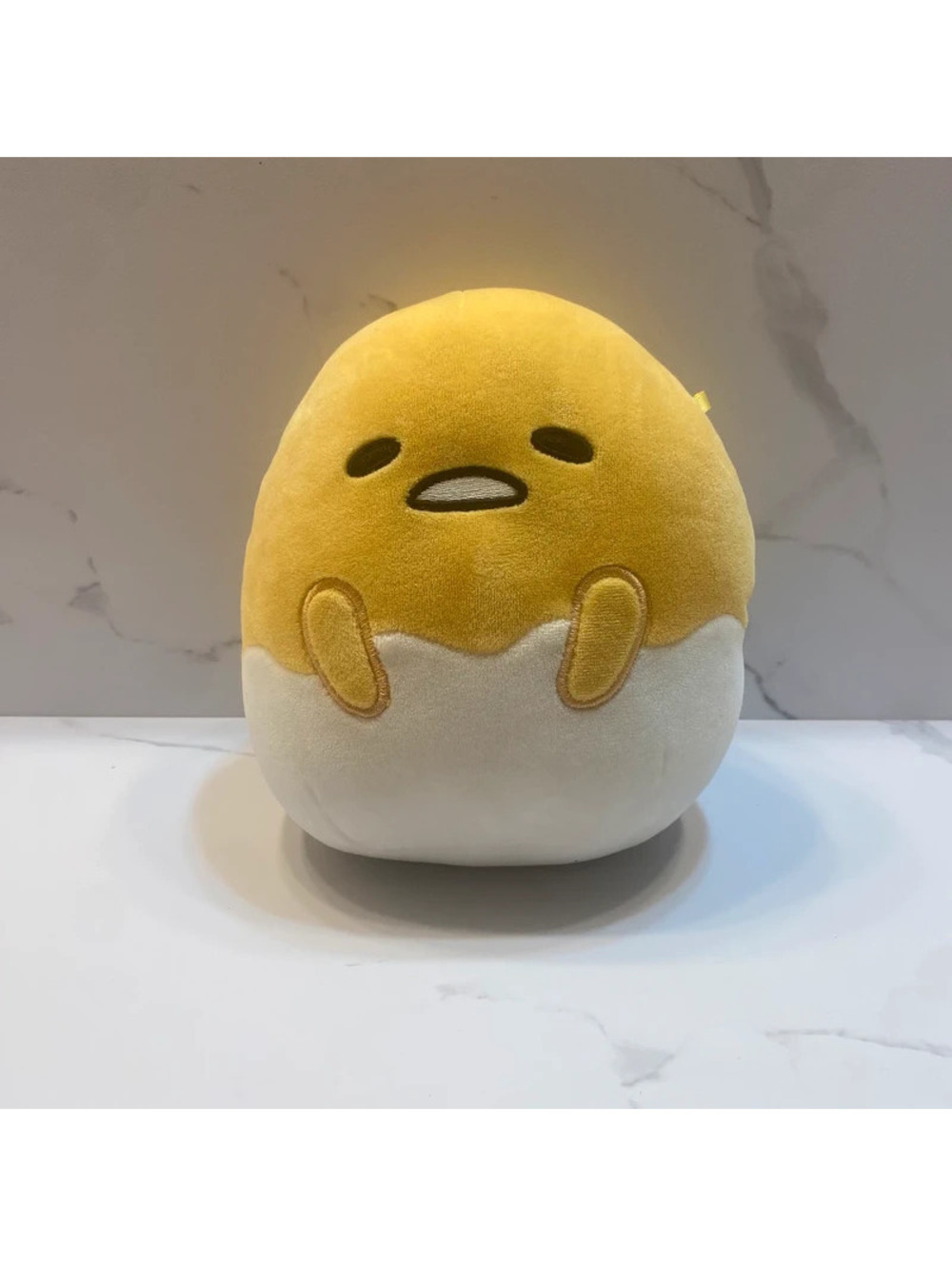 Gudetama Squishmallow Sanrio "Lazy Egg” (BIN 4)